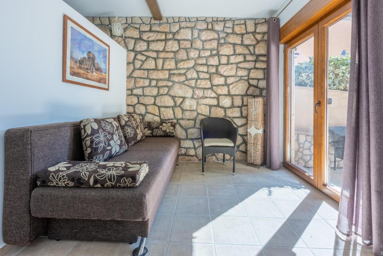 Apartmani Anita Dramalj Buitenkant foto